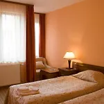 Family Zora Hotel 3*
