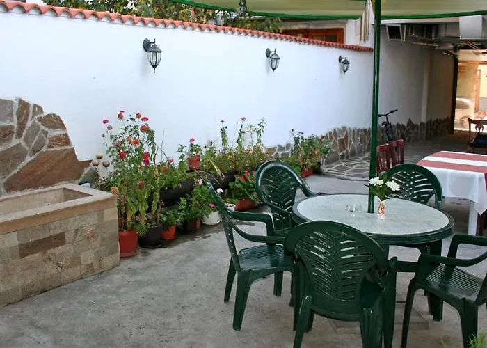 Family Zora Разлог